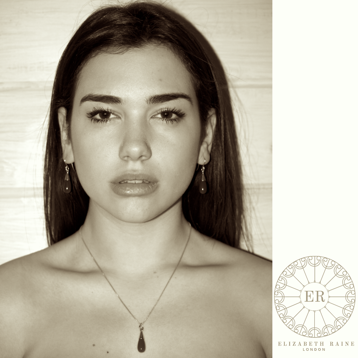 18K Gold Carnelian Sacral Chakra Earrings | August Birthstone